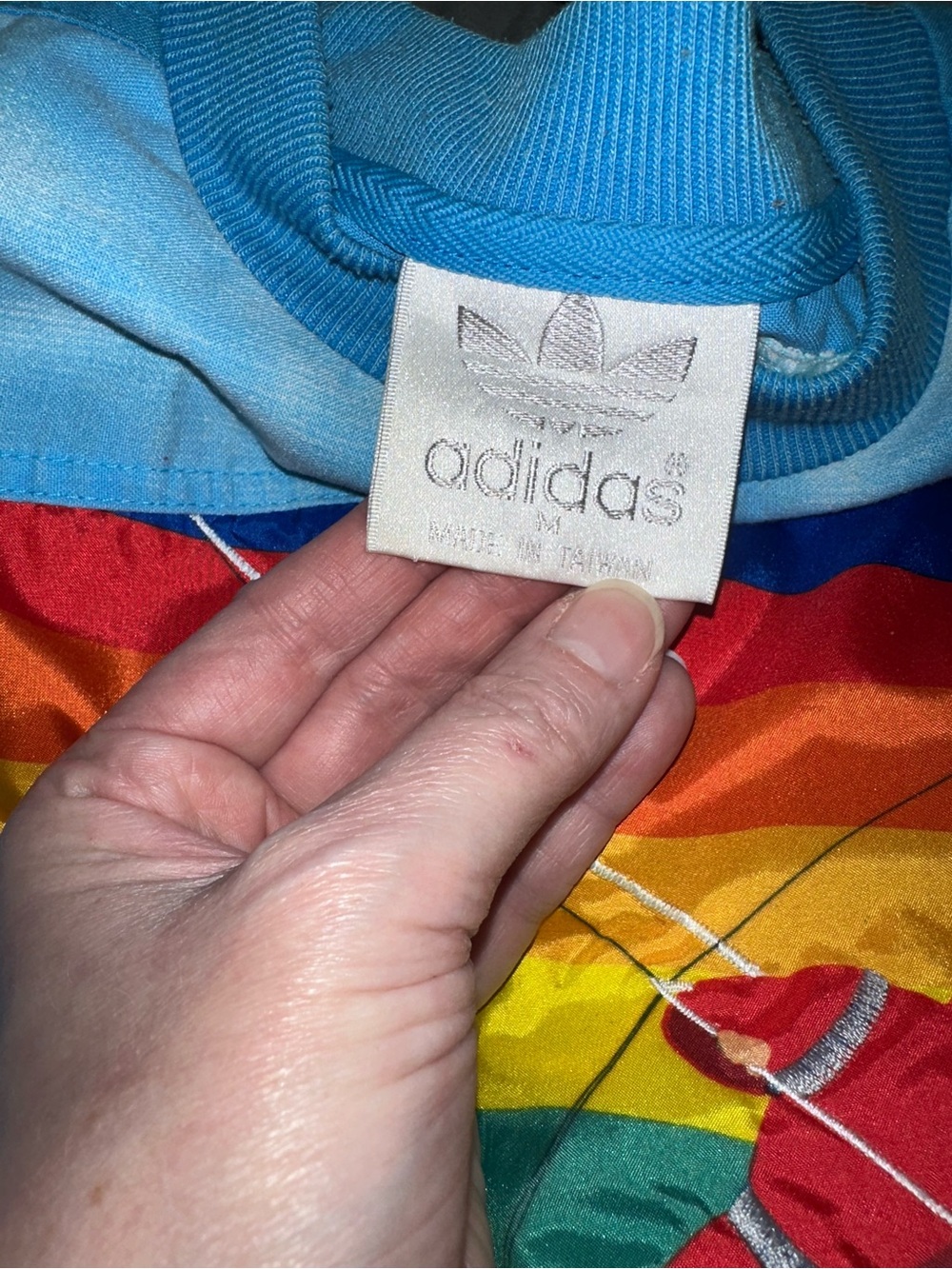 Adidas Kelly Ridge Lift Rainbow Kite Vintage Shirt - Picture 8 of 16